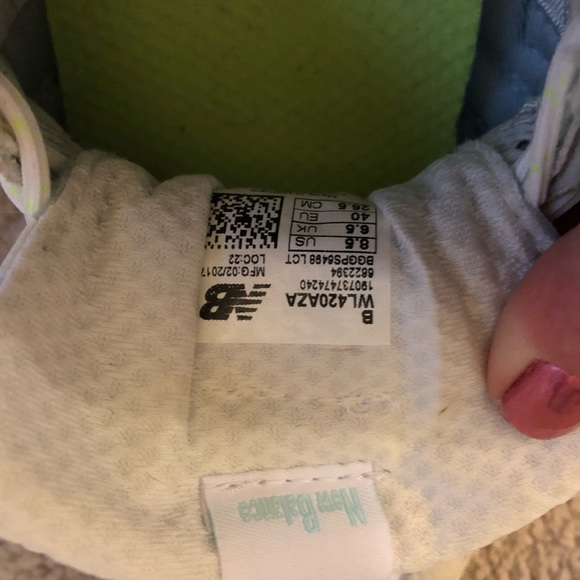 New Balance sneakers - Picture 5 of 5